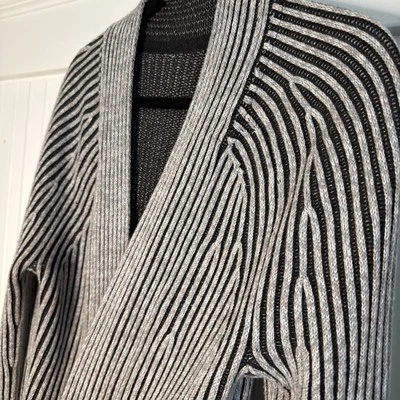 Lululemon Size 0 Black Grey Cotton Cashmere Cardigan Sweater Wrap Open Front - Image 1 of 4