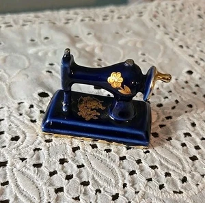 Vintage LIMOGES CASTEL COBALT GOLD PORCELAIN SEWING MACHINE France Miniature - Picture 1 of 7