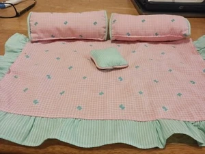 Vintage 1988 Hasbro Maxie Doll Day Dreaming Bed Bedspread Cushions Pillow - Picture 1 of 4