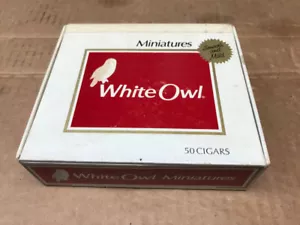 Scatola portasigari in cartone miniature gufo bianco 6" x 5" x 2" General Cigar Company - Foto 1 di 8