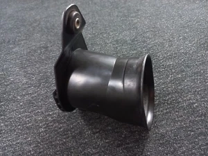 BMW 5-Series E61 E60 2.0D Original Air Intake Duct Channel OEM 13.71-7792417 - Picture 1 of 12