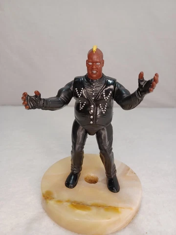 1999 WWF WWE Jakks Big Daddy V Viscera Wrestling Figure 2 Tuff 5 Cover