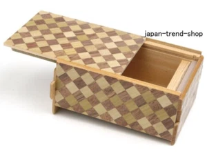 Hakone Yosegi Puzzle Box eternal Ichimatsu Wooden Secret Magic Trick 10 Steps JP - Picture 1 of 5