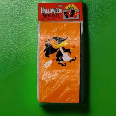 Halloween Paper Bags Luminary / Loot Bags Pack Of 4 Witch Cat Boo Pumpkin Vtg - Image 1 of 4