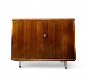 GORDON RUSELL TEAK AND CHROME CUPBOARD SIDEBOARD MEDIA CABINET MID CENTURY - Picture 1 of 15