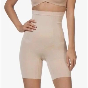 Spanx OnCore High-Waisted Mid-Thigh Shorts Creme Size M - Picture 1 of 5