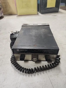 Johnson Messenger 123SJ Vintage Mobile 23 Channel CB Radio with Mic Untested (B - Picture 1 of 9