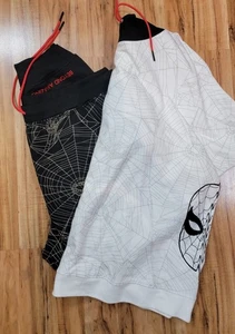 Disney Store Spider Man 60th Anniv Herren 3XL schwarz Grafik Jogger Jogginghose Shirt - Bild 1 von 24