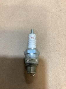 Champion #L-88A Spark Plug. No Box - Picture 1 of 3