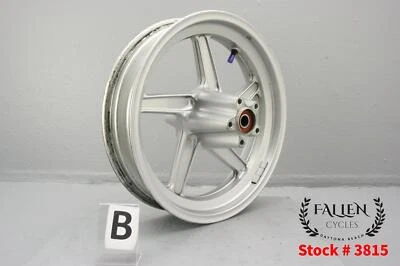 Llanta trasera Victory Classic Cruiser V92C 2003 plateada 16 x 3,50" Foto 1 de 4