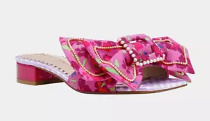 NIB Betsey Johnson Women's Garnet Square Toe Sandal in Pink Floral - Picture 1 of 4