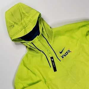 Nike Mens Size M Catching Air Windrunner Storm Rain Coat Jacket Neon CW4708-389 - Picture 1 of 12