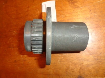 NOS Central Body 后轮 Moto Guzzi V7 700cc 1967 - 1969 12633200 — 第 1/4 张图片