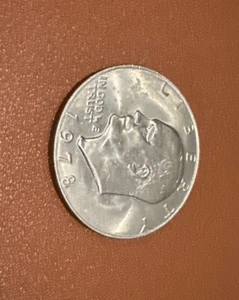 1978 Eisenhower Silver Dollar No Mint Mark - Picture 1 of 2