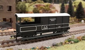 * 1/76 OO * Bachmann * GWR 20 Ton Toad Brake Van Bristol 114947 * BOXED * 33-309 - Picture 1 of 11