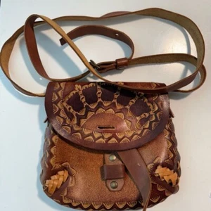 Chile Vintage 70s Brown Leather Saddle Western Hippie Tooled Crossbody Sling Bag - Picture 1 of 14