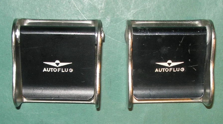 Conjunto de hebilla de cinturón de seguridad Porsche 356 AUTOPLUG 68/49172 Hamburgo avión de colección Foto 1 de 4