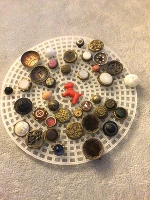 Gorgeous Antique Vtg Collectors Group - 38 Diminutive Tiny Buttons - Old Lot - Image 1 of 4