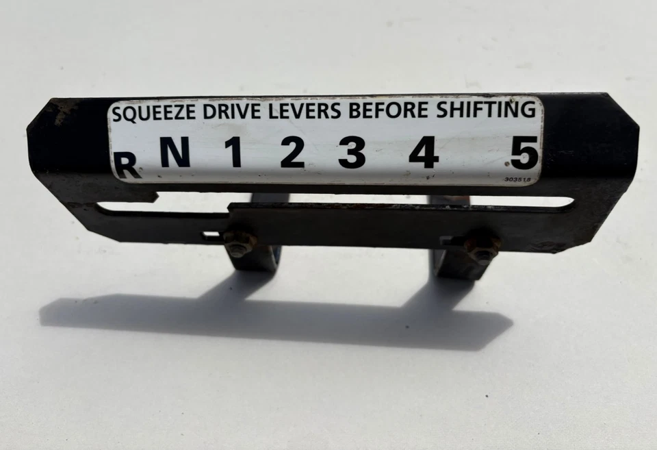 Placa de cambio Exmark 1-323387 Foto 1 de 1