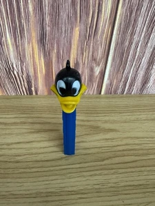 Pez Vintage 1970 Senza Piedi Dispenser DISNEY Blu Daffy Duck HONG KONG Raro - Foto 1 di 6