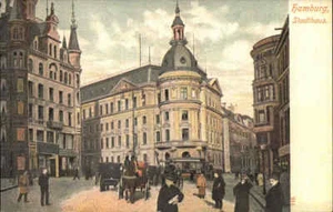 Tarjeta de reproducción HAMBURGO 1900/1973 carruaje de caballos, personas, tranvía en la casa de la ciudad - Imagen 1 de 2