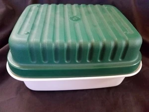 TUPPERWARE Rectangular Vintage Goody Box Green White Craft Storage Container - Picture 1 of 2