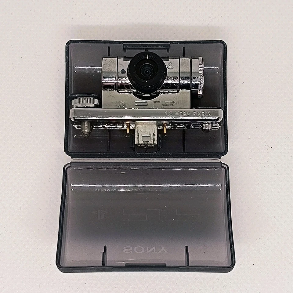 PSP 300 Official Camera Silver Go! Cam 1.3 Mega Pixels Sony Playstation Portable - Image 1 of 4