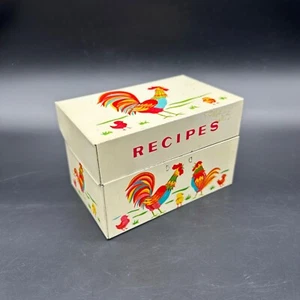 Caja de recetas vintage de mediados de siglo de metal gallo pollos almacenamiento de cocina años 50 como está - Imagen 1 de 14