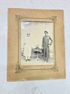 OLD VINTAGE RARE INDIAN PRINCE / YUVRAJ BLACK & WHITE LITHO PHOTO ON CARDBOARD - Image 1 of 4