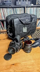 Hasselblad 500C/M with Prism finder , 80mm Planar & 50mm Distagon Lenses &more - Picture 1 of 9