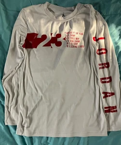 Nike Air Jordan Kids Dri-Fit Large Long Sleeve - Picture 1 of 4