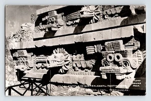 Postcard RPPC Mexico Teotihuacan Temple Quetzalcoatl Detail 1950s Unposted - Picture 1 of 2