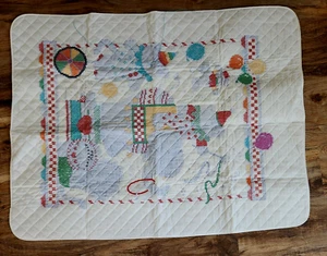 Vintage Bucilla ANIMAL CIRCUS Crib Cover Stamped Cross Stitch Kit 34" x 44" - Picture 1 of 10