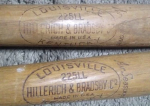 Vintage 1960s Lot Of 2 HOF Roberto Clemente H&B 225LL Air Seasoned Baseball Bats - Picture 1 of 17