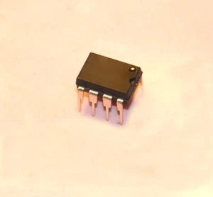 [2 pc] TC962 Switched Cap DC-DC converter IC 80mA 97% eff  - Picture 1 of 3