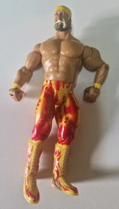 WWF WWE HULK HOGAN JAKKS CLASSIC SUPERSTARS SERIES 11 WRESTLING ACTION FIGURE - Picture 1 of 15
