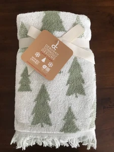 NEU 2-TEILIGES SET Connolly Designs WEIHNACHTSBAUM GRÜN weiß HANDTÜCHER ~ URLAUB ~ - Bild 1 von 4