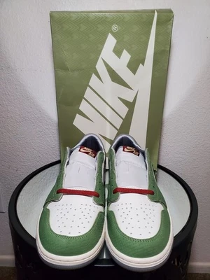 Air Jordan 1 Retro OG Bajo Año de la Serpiente Fn3727100 Talla 10.5 PARA HOMBRES NUEVO Foto 1 de 4