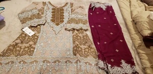 Pakistani / Indian Women's Purple Embroidered Chiffon 2 Piece Shirt and Dupatta  - Picture 1 of 12