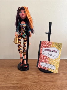 Cleolei Freaky Fusion Monster High Puppe mit Tagebuch. - Bild 1 von 20