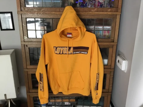 VTG Loyola Chicago CHAMPION Yellow Spell Out Hoodie  Sweatshirt SZ M - Cool Cover