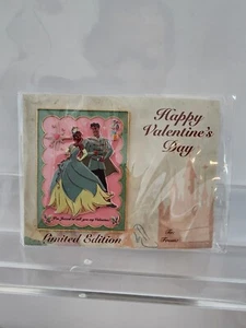 Disney DEC Valentines Day Card Pin Tiana & Naveen Princess Frog Pins Le 300 - Picture 1 of 3