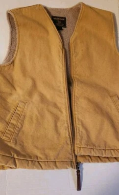 Woolrich Canvas Sherpa Lined Work Vest Size MED Full Zip Saddle Barn Chore 16393 - Image 1 of 4