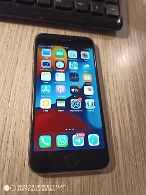 Apple iPhone 6s  - 32GB - Grigio siderale (Sbloccato) - Immagine 1 di 4