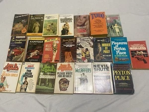 Vintage Orig. Mystery/Murder/Crime/Pulp Noir Paperback Books Lot Of 21 - Bild 1 von 6