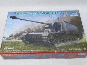 1/35 Trumpeter 12.8cm Selbstfahrlafette L/61 Sturer Emil Tank Plastic Model Kit - Picture 1 of 2