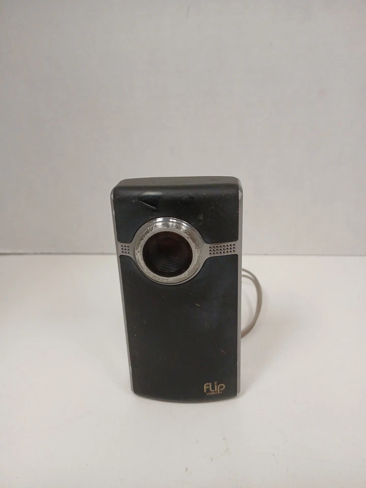 Flip Ultra HD 2nd Gen Camcorder (U2120B) - Image 1 of 4