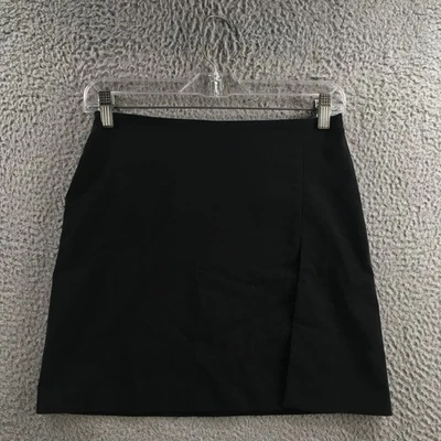 Minifalda corta clásica con cremallera lateral informal frontal plana delantera negra de Asos Design para mujer Foto 1 de 4