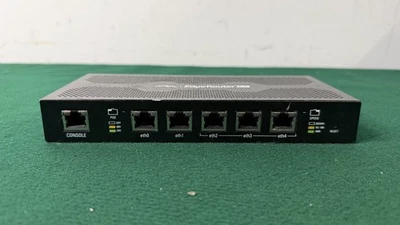 Ubiquiti ERPoe-5 EdgeRouter Poe 5-Port Router - Image 1 of 3