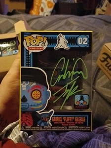 Funko Pop! Gabriel Fluffy Iglesias Day Of The Dead Blacklight AUTO Signed Green - Picture 1 of 6